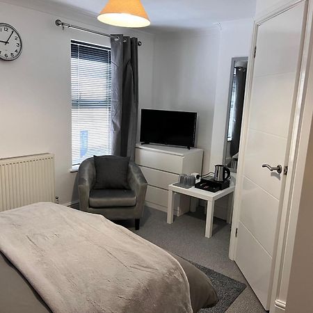 Meadow Street Rooms เอวอนมัธ ภายนอก รูปภาพ